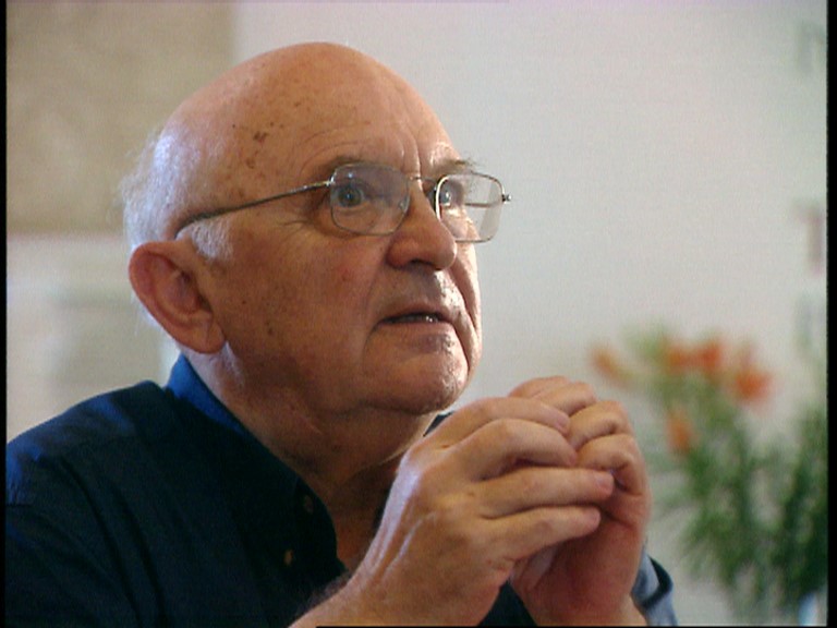 אהרון אפלפלד