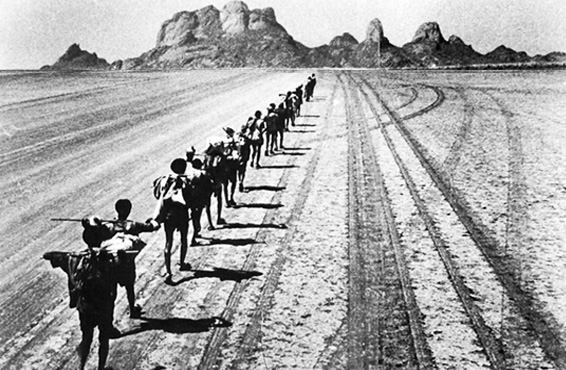 עולים מאיתיופיה בדרכם לארץ