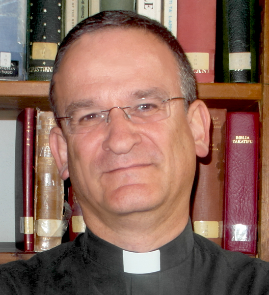 האב ד"ר דוד מרק נויהאוז
